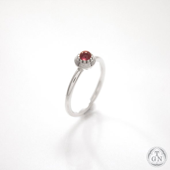 Juhani Ananin: Link Love (sormus)