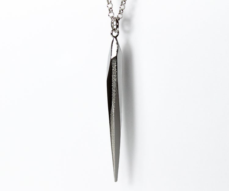 Tommi Salonen / SAVU design - Pohjannaula (riipus)